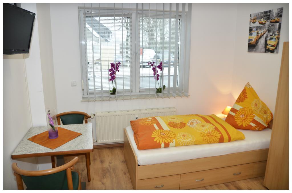 Gaestehaus Buonanotte Bremen Ruang foto